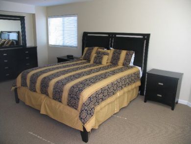 2 Unit Multifamily 6 Bedroom Vacation rental Sleeps 22 Guest