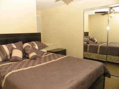 2 Unit Multifamily 6 Bedroom Vacation rental Sleeps 22 Guest