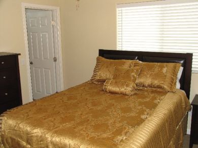 2 Unit Multifamily 6 Bedroom Vacation rental Sleeps 22 Guest