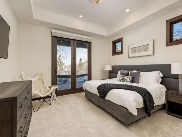 Four Bedroom Luxury Ski Home in Aspen