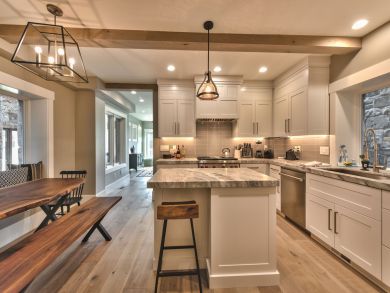 Luxury 4 Bedroom Ski Home in Park City Luxury 4 Bedroom Ski Home in Park City