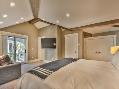 Luxury 4 Bedroom Ski Home in Park City Luxury 4 Bedroom Ski Home in Park City