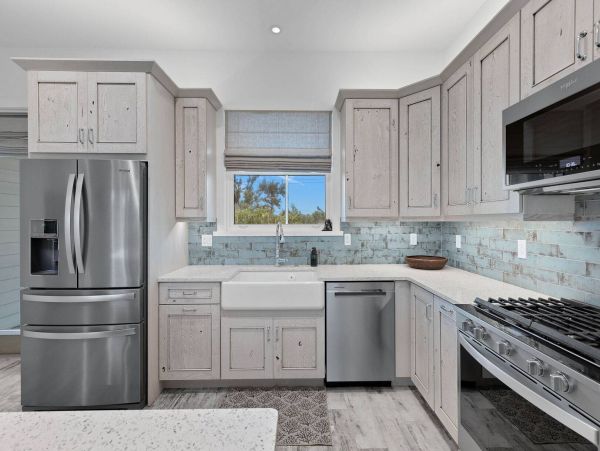 Sanibel Vacation Home Sleeps Six Guests