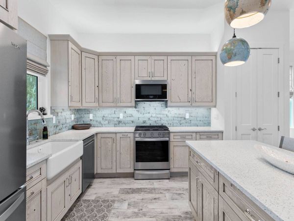 Sanibel Vacation Home Sleeps Six Guests