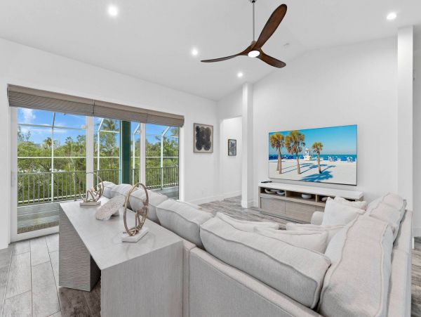 Sanibel Vacation Home Sleeps Six Guests