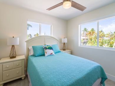 Marathon 4 Bedroom Canal Front Pool Home
