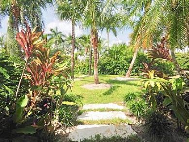 Naples Four Bedroom Bay View Home
