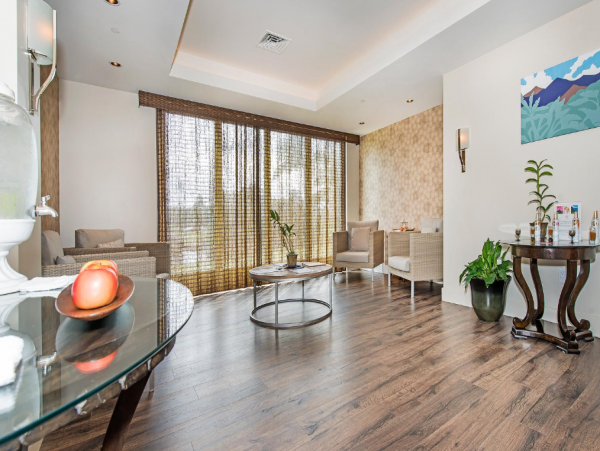 Luxurious Lahaina Rental: 3-Bedroom Suite on Kaanapali Beach