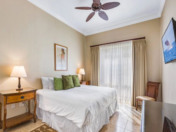 Luxurious Lahaina Rental: 3-Bedroom Suite on Kaanapali Beach