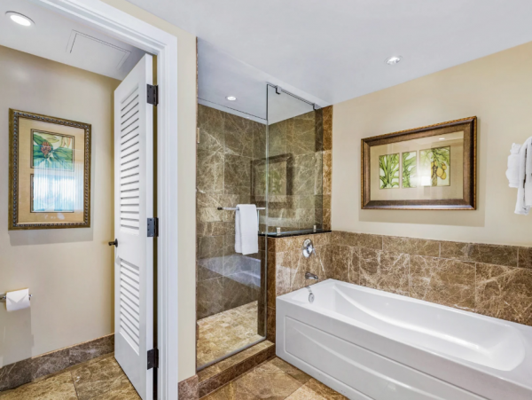 Luxurious Lahaina Rental: 3-Bedroom Suite on Kaanapali Beach