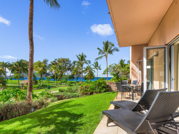 Luxurious Lahaina Rental: 3-Bedroom Suite on Kaanapali Beach