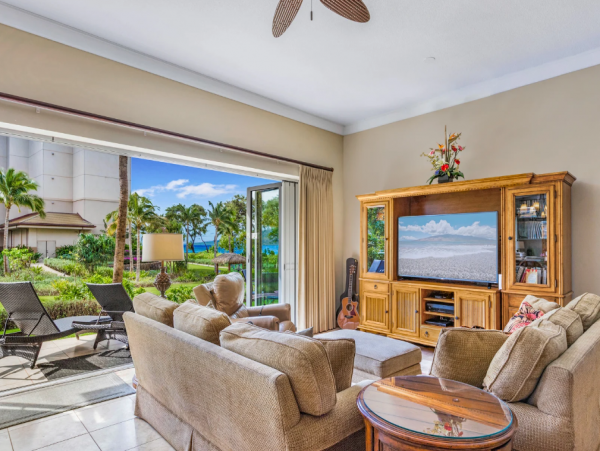 Luxurious Lahaina Rental: 3-Bedroom Suite on Kaanapali Beach