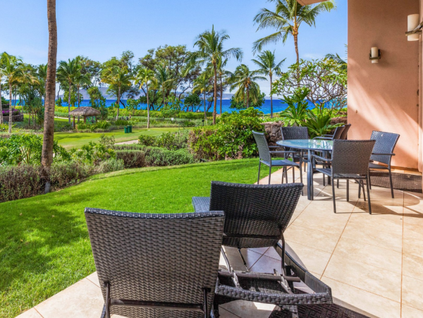Luxurious Lahaina Rental: 3-Bedroom Suite on Kaanapali Beach