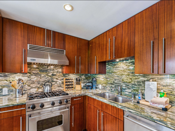 Luxurious Lahaina Rental: 3-Bedroom Suite on Kaanapali Beach