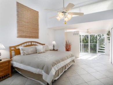 Key Largo Vacation Condo Sleeps Eight Guests.