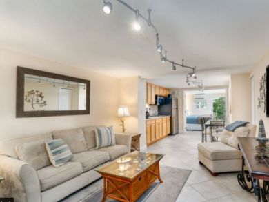 Key Largo Vacation Condo Sleeps Eight Guests.