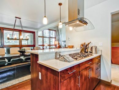 Vail Vacation Home Sleeps Twelve Guests.