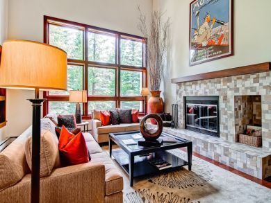 Vail Vacation Home Sleeps Twelve Guests.
