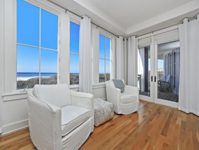 WaterSound Vacation Condo Sleeps Six Guests.