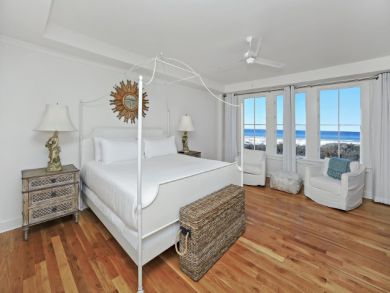 WaterSound Vacation Condo Sleeps Six Guests.