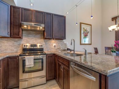 Kapalua Vacation Condo Sleeps Six Guests Summer Kitchen