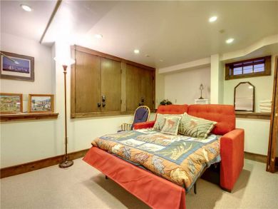 Park City Vacation Home Sleeps Eight Guests. Park City Vacation Home Sleeps Eight Guests.