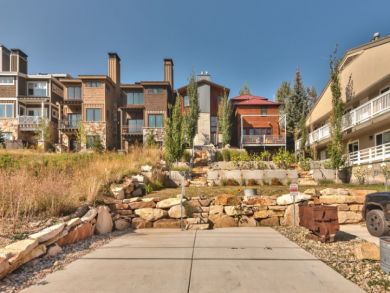 Park City Vacation Home Sleeps Nine Guests.