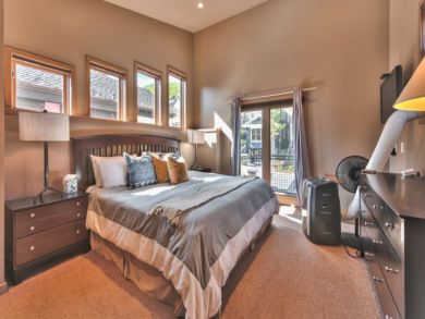 Park City Vacation Home Sleeps Nine Guests.