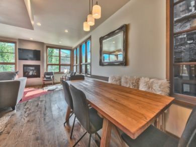 Park City Vacation Home Sleeps Nine Guests.