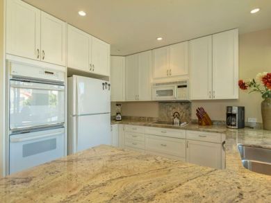 Charming Vacation Rental on Wailea. Call Today.