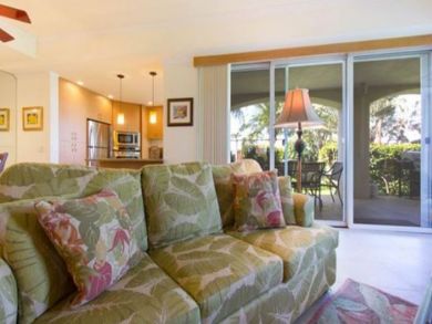 Wailea Vacation Rental Sleeps Six Guests at Keawakapu Beach