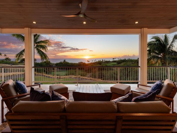 Waimea Ocean View Four Bedroom Home with Private Pool