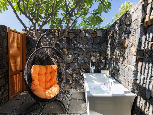 Waimea Ocean View Four Bedroom Home with Private Pool