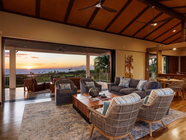 Waimea Ocean View Four Bedroom Home with Private Pool