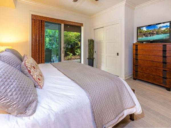 Luxurious 3-Bedroom Villa in Maui - Ultimate Island Retreat