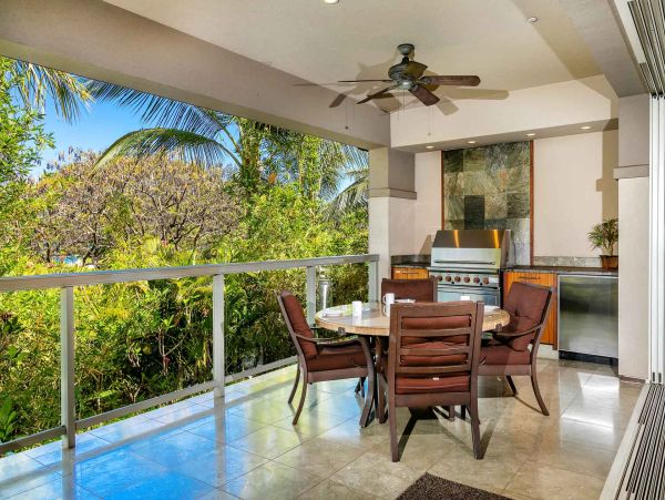 Luxurious 3-Bedroom Villa in Maui - Ultimate Island Retreat