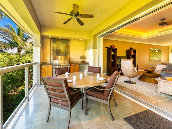 Luxurious 3-Bedroom Villa in Maui - Ultimate Island Retreat