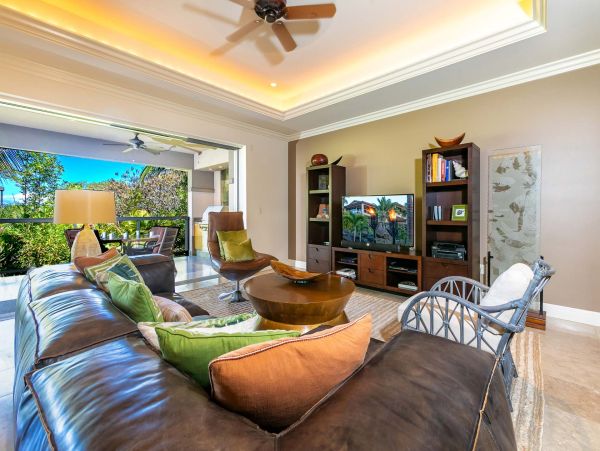 Luxurious 3-Bedroom Villa in Maui - Ultimate Island Retreat
