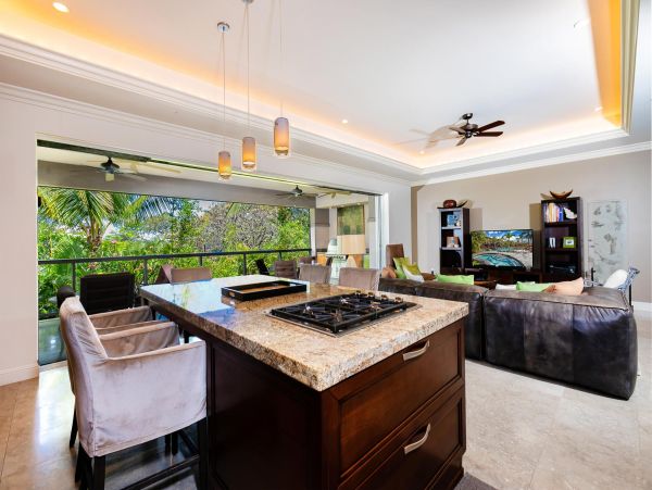 Luxurious 3-Bedroom Villa in Maui - Ultimate Island Retreat