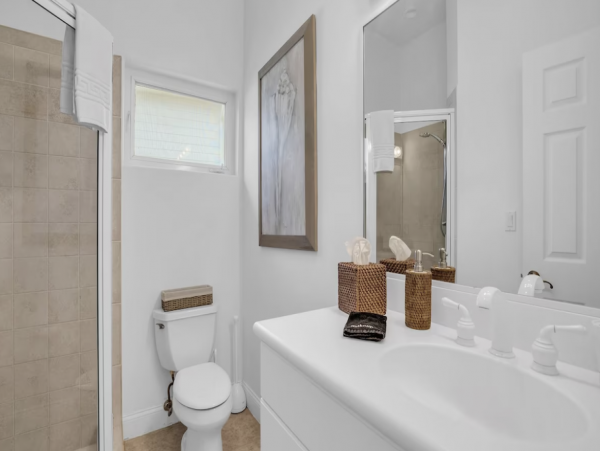 Key Colony Beach Vacation Home Sleeps Ten Guests