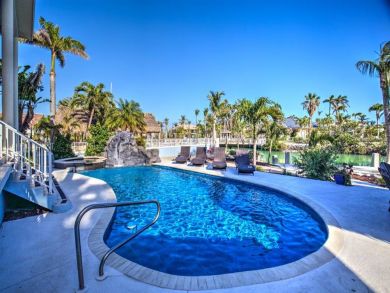 Hard to Beat 4 Bedroom Home Pool Dockage and Walk to Beach