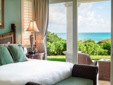 Bahamas Vacation Condo Sleeps Six Guests.