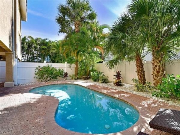 Gorgeous Island Vacation Home with Private Pool Sleeps 8