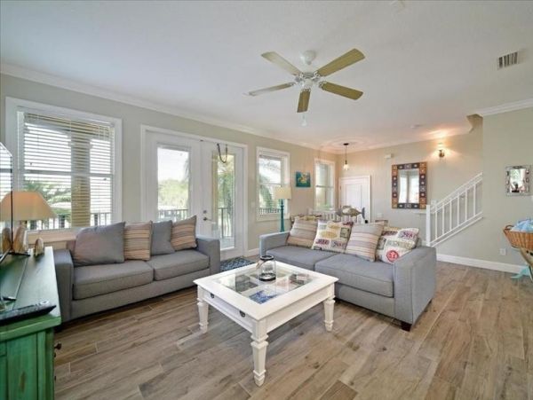 Gorgeous Island Vacation Home with Private Pool Sleeps 8