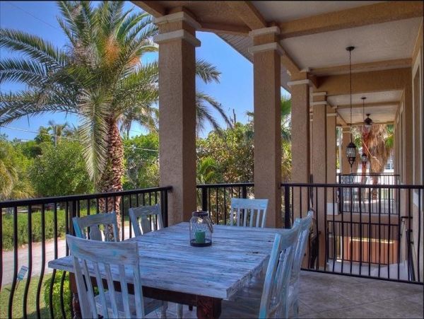 Gorgeous Island Vacation Home with Private Pool Sleeps 8
