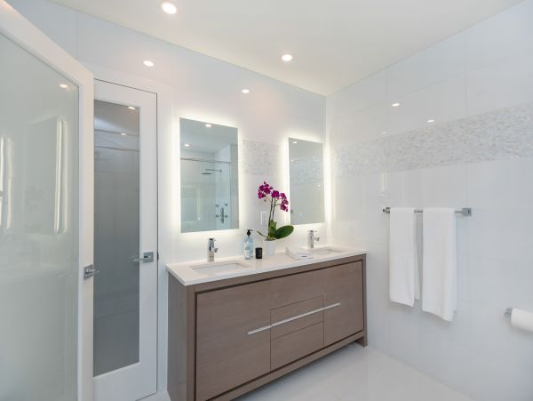 The Ultimate Anna Maria Island 4 Bedroom Home Steps to Sand