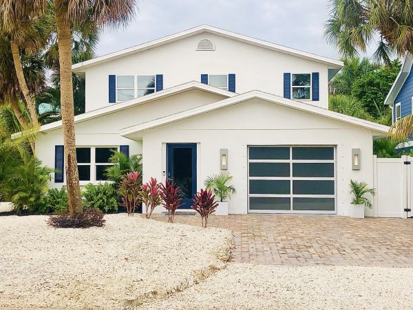 The Ultimate Anna Maria Island 4 Bedroom Home Steps to Sand