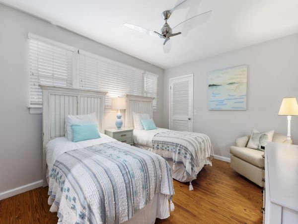 Anna Maria Walk to Beach Vacation Rental Home Three Bedrooms
