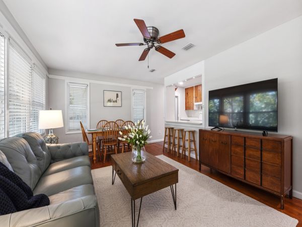 Anna Maria Walk to Beach Vacation Rental Home Three Bedrooms