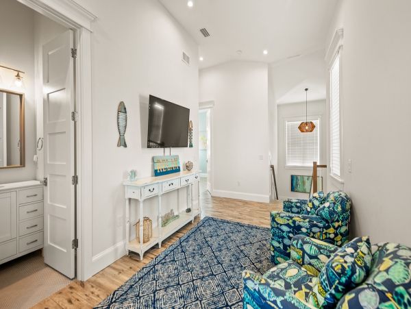 Five Bedroom Anna Maria Island Home On the Beach Block!